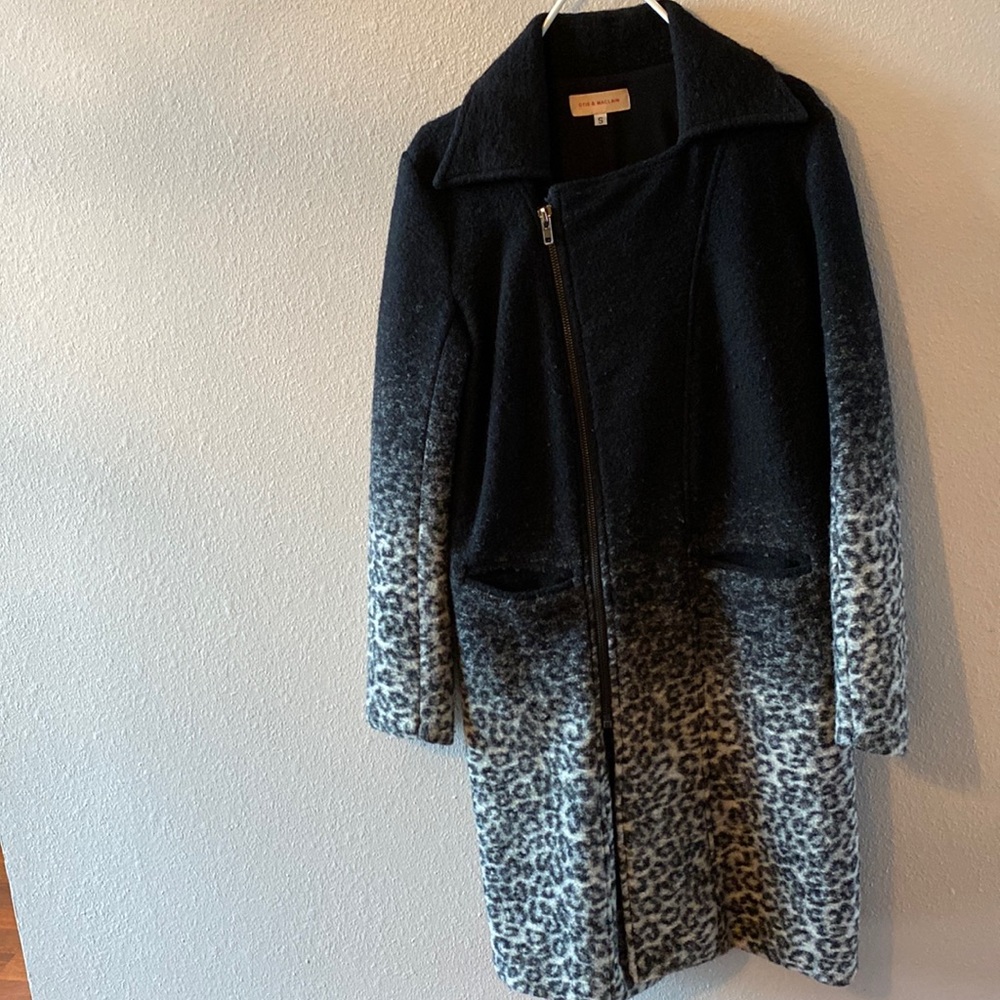 Nice leopard print coat.